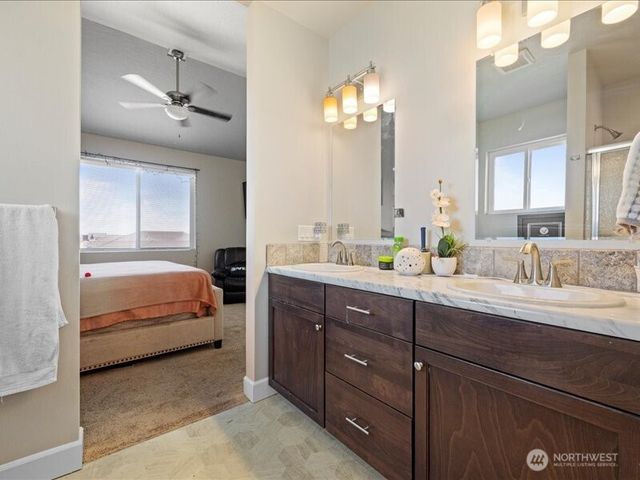 1105 E Olympia Street E, Othello, WA 99344