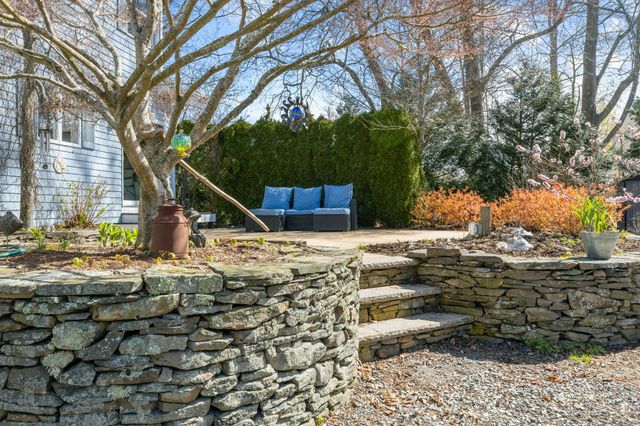 32 Everett Road, Buzzards Bay, MA 02532