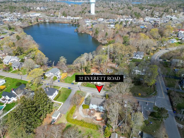 32 Everett Road, Buzzards Bay, MA 02532