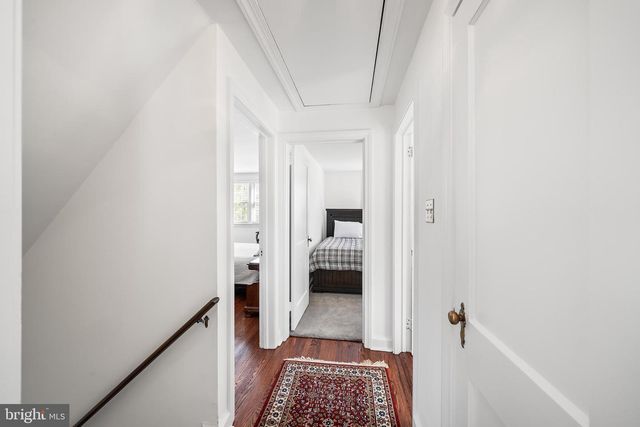 137 BARCLADEN RD, Bryn Mawr, PA 19010