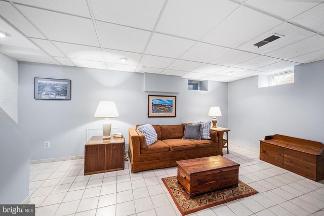 137 BARCLADEN RD, Bryn Mawr, PA 19010