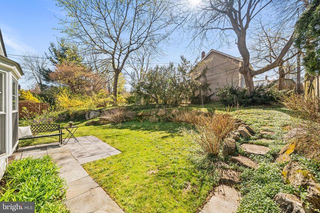 137 BARCLADEN RD, Bryn Mawr, PA 19010