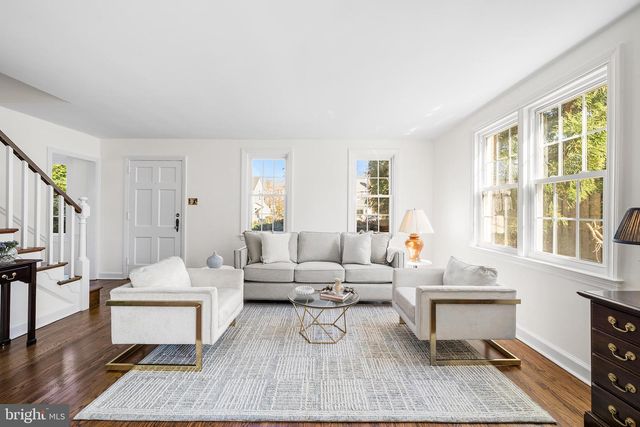 137 BARCLADEN RD, Bryn Mawr, PA 19010