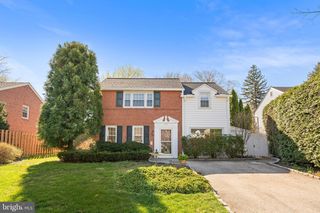 137 BARCLADEN RD, Bryn Mawr, PA 19010