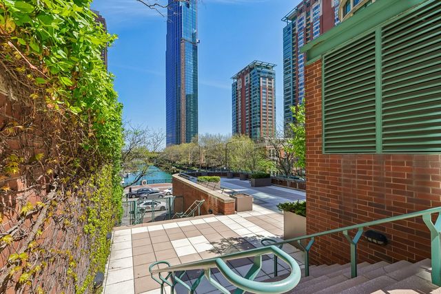 440 N McClurg Court 607, Chicago, IL 60611