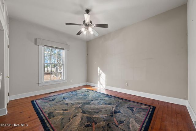 3298 Yankee Hall Road, Greenville, NC 27834