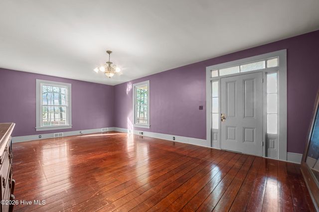 3298 Yankee Hall Road, Greenville, NC 27834