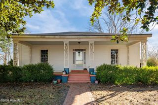 3298 Yankee Hall Road, Greenville, NC 27834