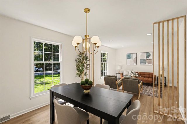 319 Kingsley Drive, Charlotte, NC 28270