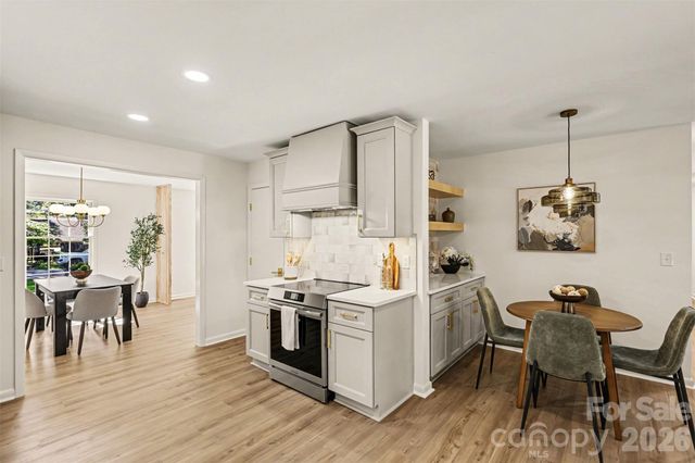 319 Kingsley Drive, Charlotte, NC 28270