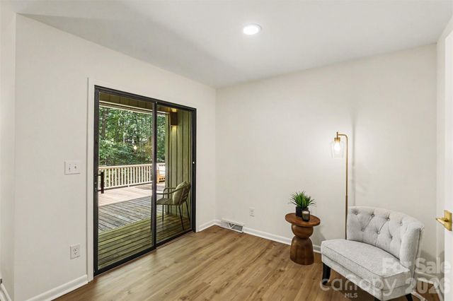 319 Kingsley Drive, Charlotte, NC 28270