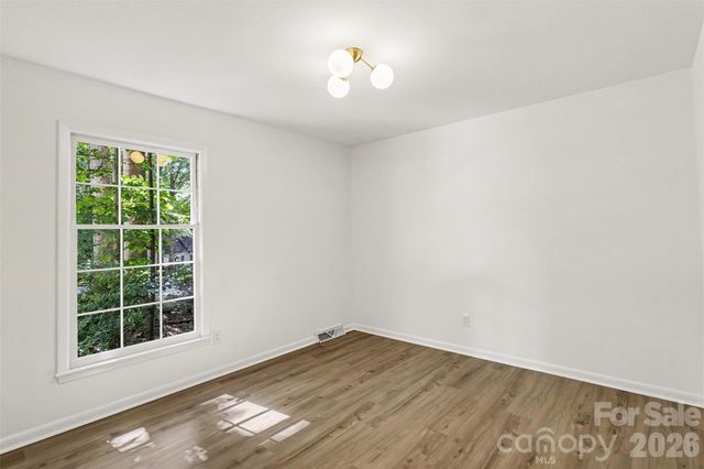 319 Kingsley Drive, Charlotte, NC 28270