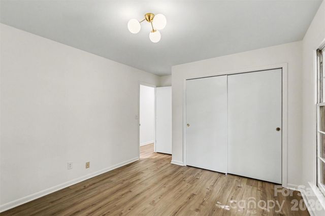 319 Kingsley Drive, Charlotte, NC 28270