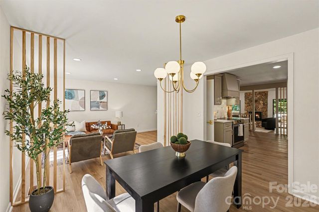 319 Kingsley Drive, Charlotte, NC 28270