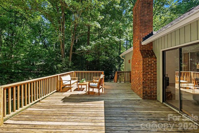 319 Kingsley Drive, Charlotte, NC 28270