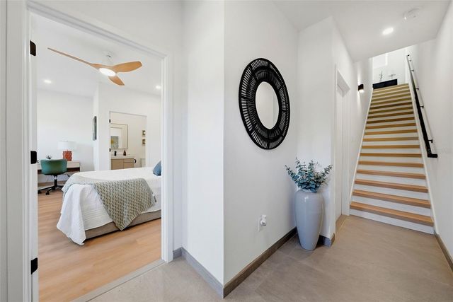 2104 4TH STREET S 3, St Petersburg, FL 33705