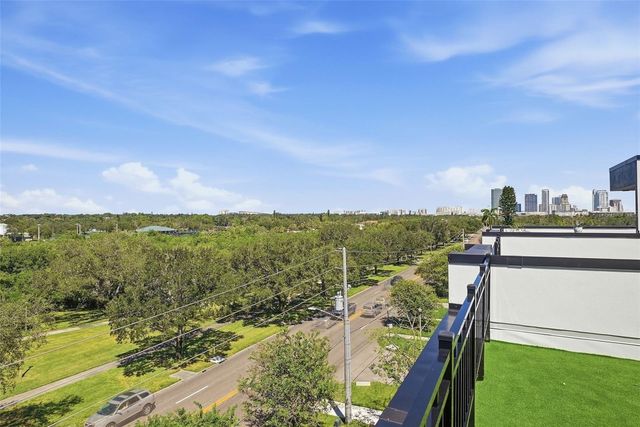 2104 4TH STREET S 3, St Petersburg, FL 33705