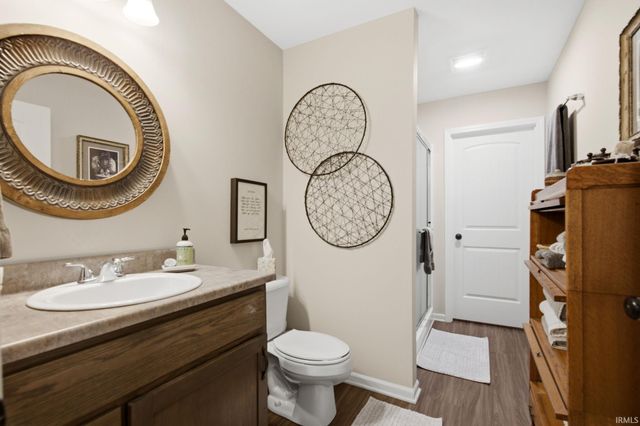 108 St Andrews Court, Hartford City, IN 47348