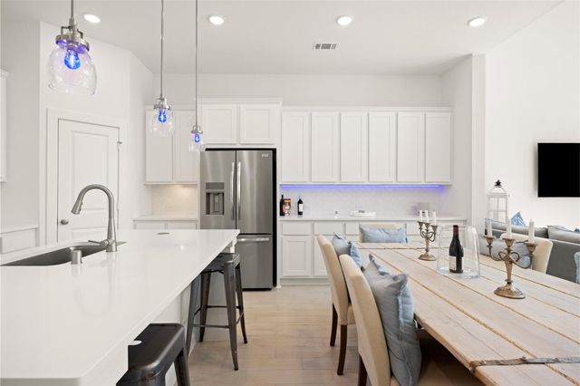 19730 Curved Steel Drive, Cypress, TX 77433