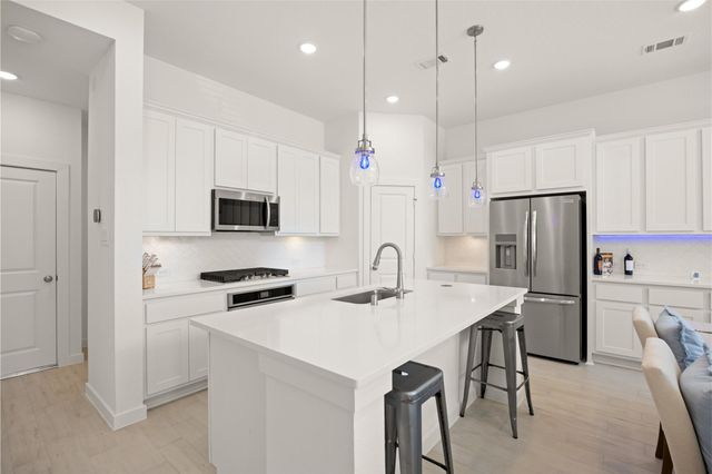 19730 Curved Steel Drive, Cypress, TX 77433