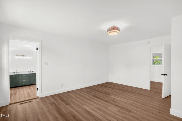 1907 Wilkins Street, Burlington, NC 27217