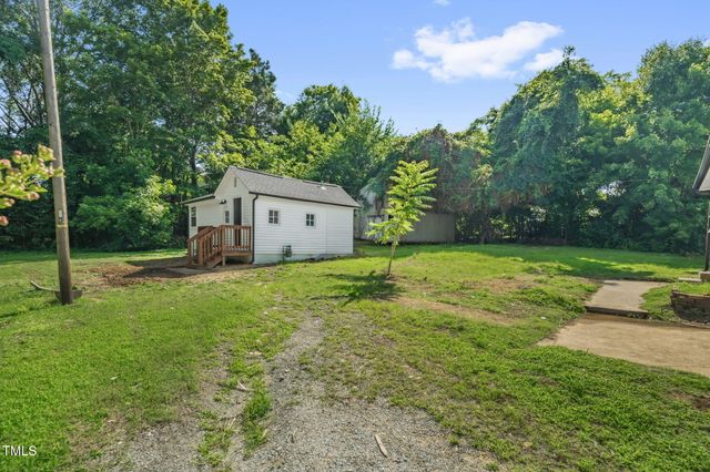 1907 Wilkins Street, Burlington, NC 27217