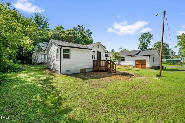 1907 Wilkins Street, Burlington, NC 27217