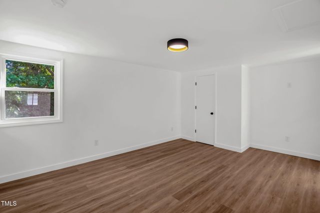 1907 Wilkins Street, Burlington, NC 27217