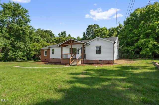 1907 Wilkins Street, Burlington, NC 27217