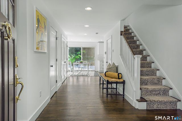 564 Barrack Hill Road, Ridgefield, CT 06877