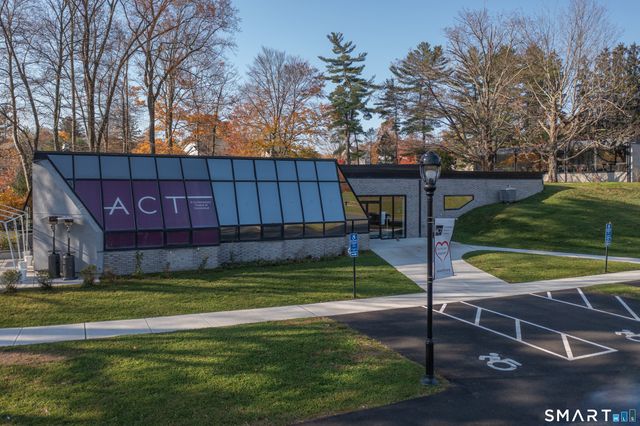 564 Barrack Hill Road, Ridgefield, CT 06877