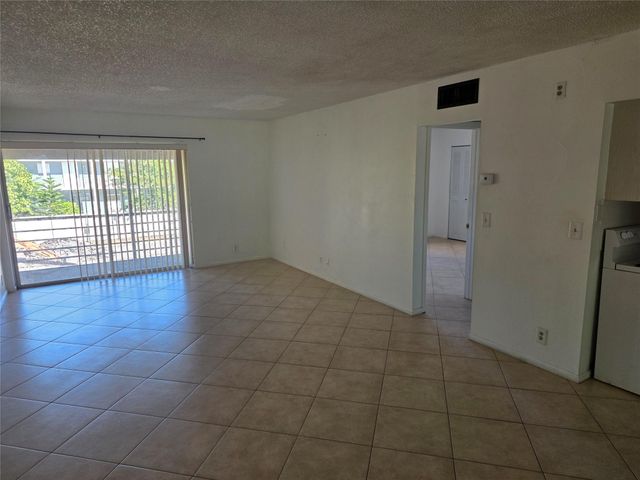 959 SE 2nd Ave 248, Deerfield Beach, FL 33441