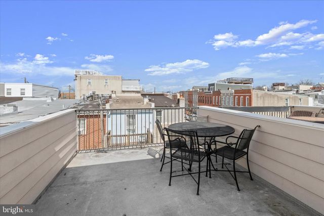 130 E BARNEY ST, Baltimore, MD 21230