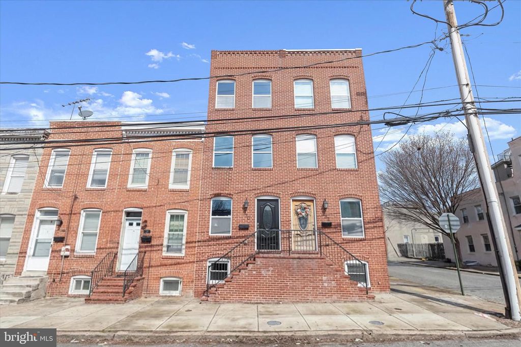 130 E BARNEY ST, Baltimore, MD 21230