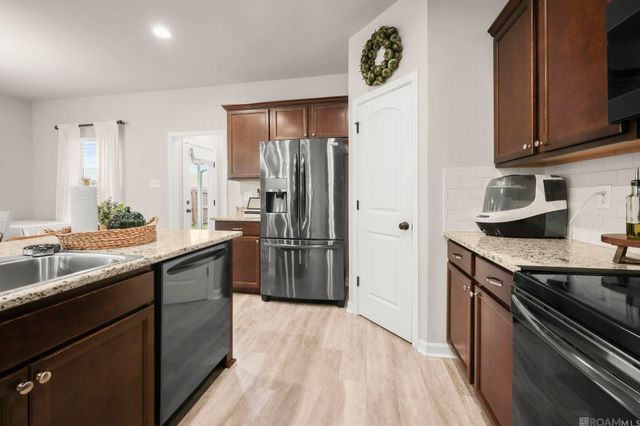 23419 Ruger Dr, Denham Springs, LA 70726