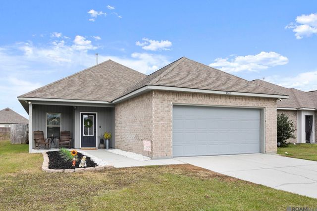 23419 Ruger Dr, Denham Springs, LA 70726