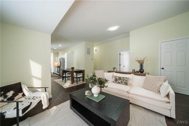 223 Esther Street, Manlius, NY 13116