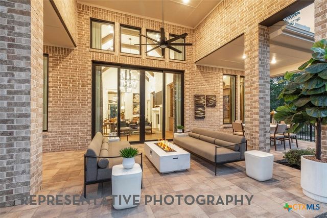 428 Tinctoria Creek Drive, Kyle, TX 78640