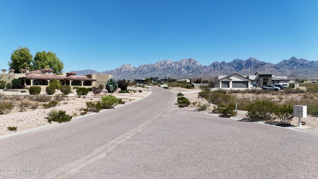 8675 Mystic View Court, Las Cruces, NM 88011