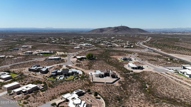 8675 Mystic View Court, Las Cruces, NM 88011