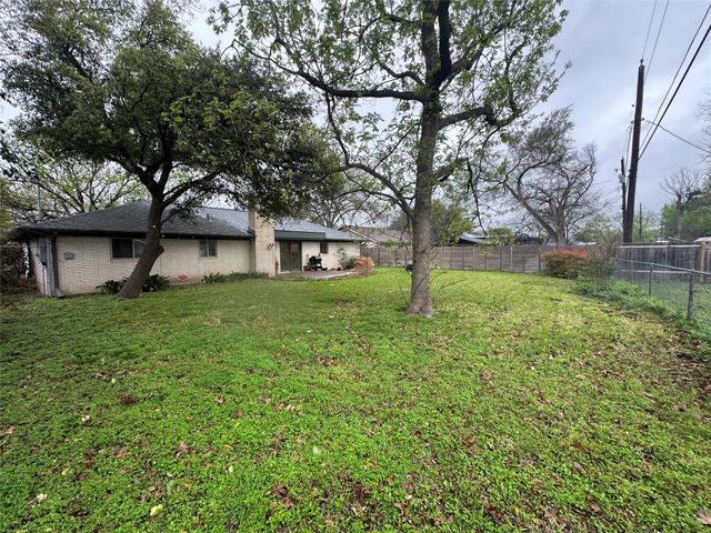1908 Pompton Dr DR, Austin, TX 78757