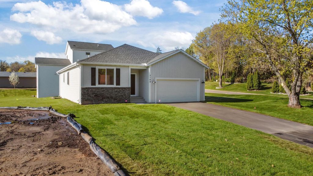 3149 Seminary Drive, New Brighton, MN 55112 — photo 2
