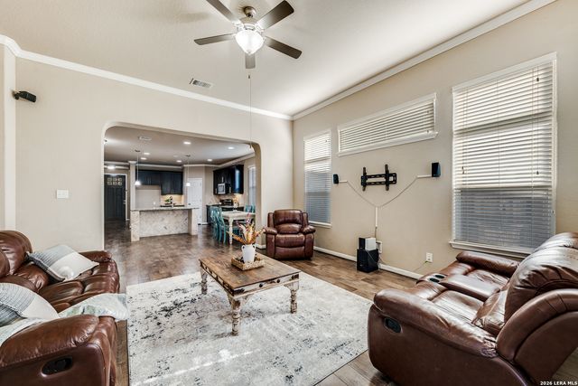 8127 Lovela, San Antonio, TX 78254