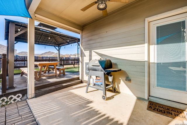 8127 Lovela, San Antonio, TX 78254