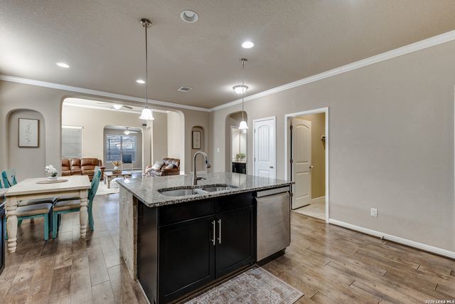 8127 Lovela, San Antonio, TX 78254