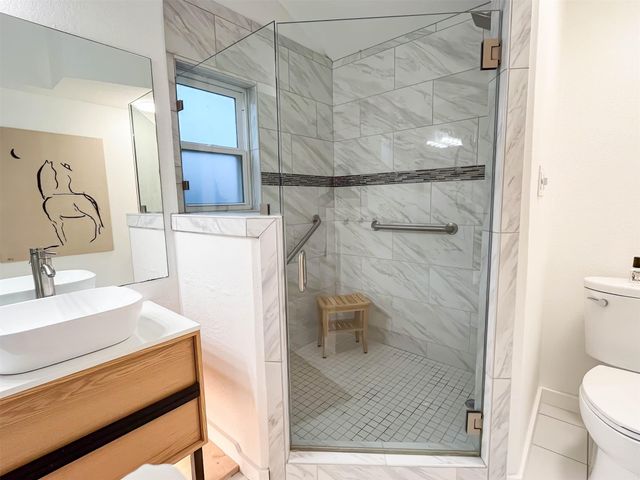 1701 Woodwind LN, Austin, TX 78758