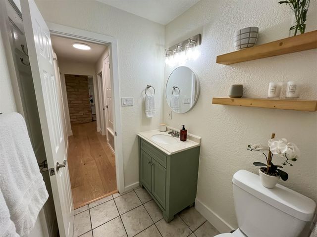 1701 Woodwind LN, Austin, TX 78758
