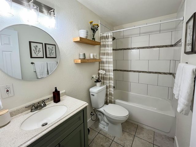 1701 Woodwind LN, Austin, TX 78758