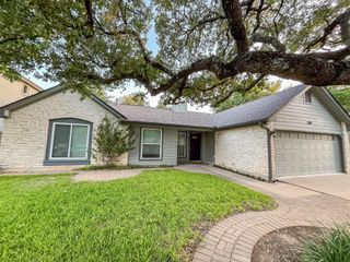 1701 Woodwind LN, Austin, TX 78758
