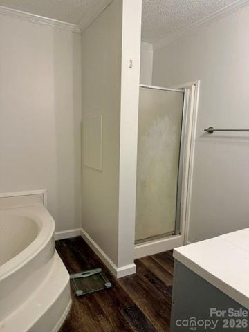 4632 Lynwood Road, Sherrills Ford, NC 28673